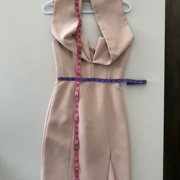 BCBGMaxAzria Marquise Bare Pink Split V-Neck Dress - Picture 10 of 14